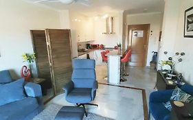 Sunset Gem Apt